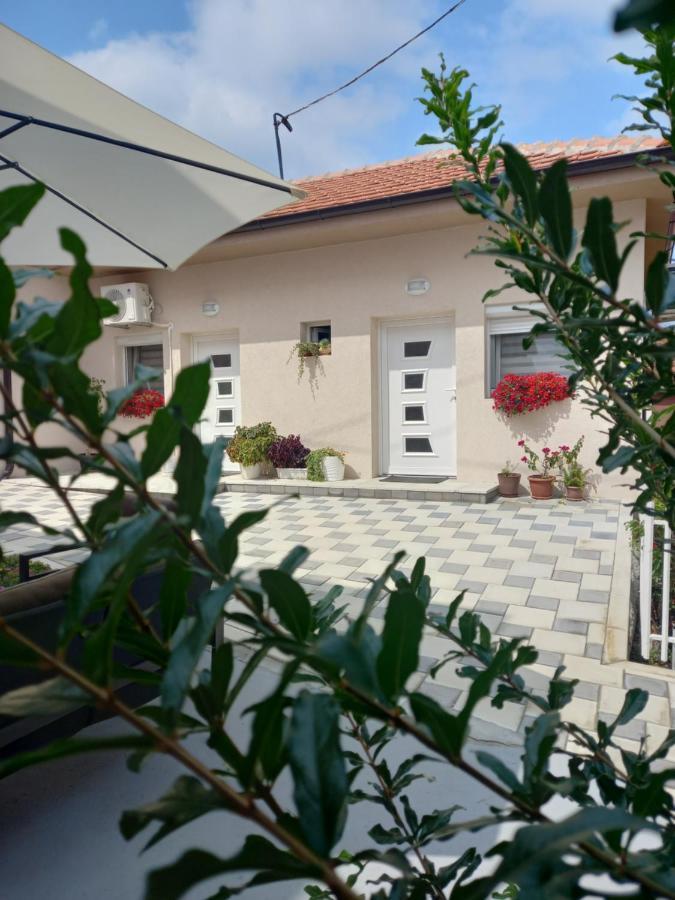 Leda Apartmani Smederevo Eksteriør bilde