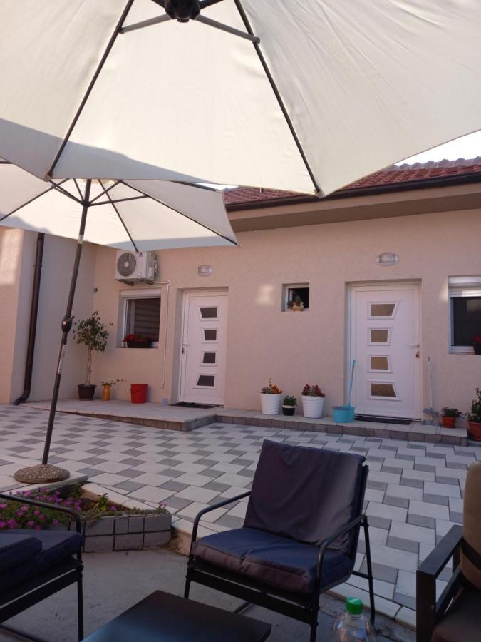 Leda Apartmani Smederevo Eksteriør bilde